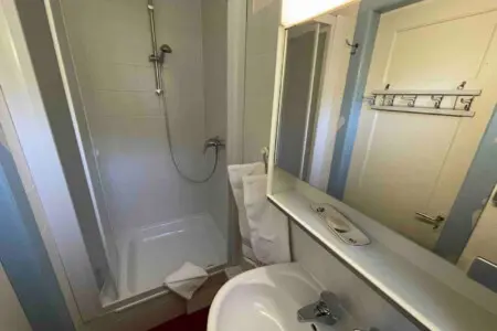 48388 139875 scS7d6QgqZCZRBfcze0E8jzO77m azjbQRXViC1Ds8I 63b6c94c638e2.jpg